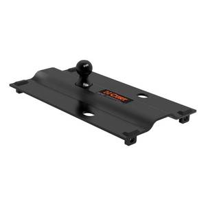 lot 371 image: Curt Manufacturing 16055 Rail Mounted Gooseneck Hitch