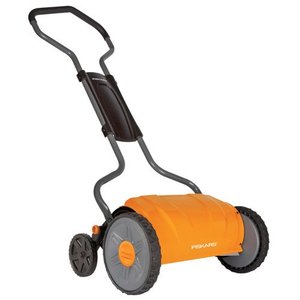lot 287 image: Fiskars 17 Staysharp Push Reel Lawn Mower