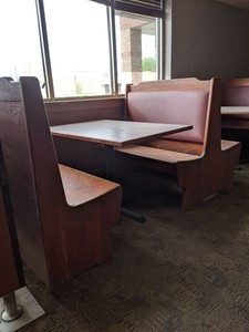 lot 3501 image: Restaurant Booths
