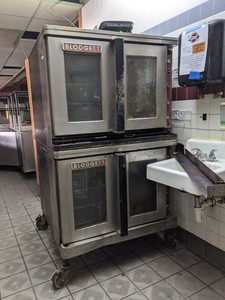 lot 3573 image: Blodgett Double Stack Convection Oven