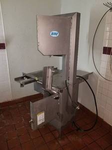 lot 3602 image: Biro Model 1433 Meat Bandsaw