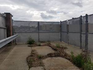 lot 3606 image: Approximately 90ft x 8ft Chain Link Fence