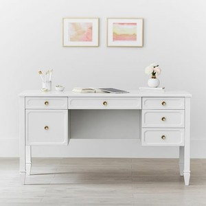 lot 47715 image: Auburn Desk