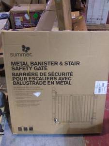 lot 7279 image: Summer Metal Banister and Stair Safety Baby Gate, White Finish �� 32.5�� Tall, Fits Openings of 31�� to 46�� Wide, Extra-Wide Door Opens The Full Width of Your Stairway, Convenient Baby and Pet Gate