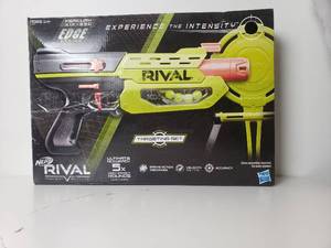 lot 40020 image: Nerf Rival Mercury XIX-500 Edge Series Blaster with Target & 5 Rounds - Walmart Exclusive