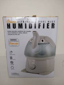lot 40024 image: Crane Adorable Elephant Ultrasonic Cool Mist Humidifier - 1gal