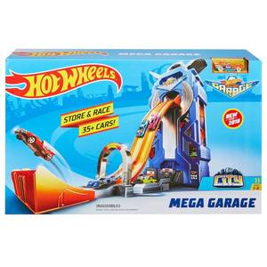 lot 723 image: Hot Wheels Mega Garage Playset