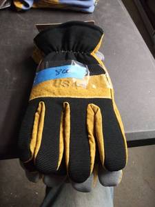 lot 800 image: Midwest Quality Gloves Premium Pigskin Leather Spandex Gloves X-large. lot of 2