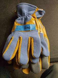 lot 806 image: Premium Genuine Pigskin Leather Ladies Large Gloves Usa Sewn. lot of 2