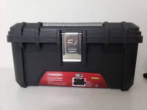 lot 50018 image: Husky 16 In. Plastic Tool Box With Metal Latches In Black