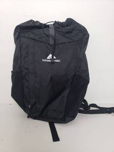 lot 50118 image: Ozark Trail Nylon Backpack
