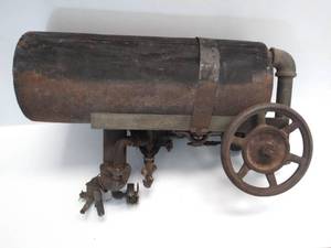 lot 9868 image: Vintage Small Engine or 