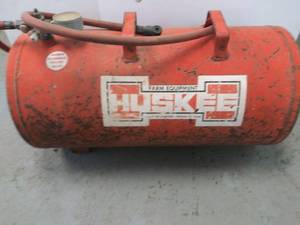 lot 9880 image: Huskee Air Bubble