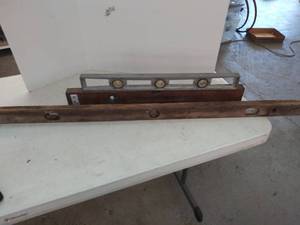 lot 9891 image: Lot of 3  Levels