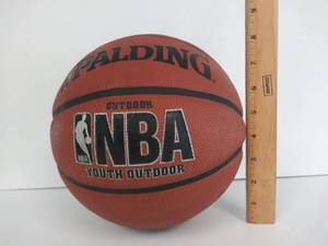 lot 9947 image: Spalding Youth Outdoor Basketball