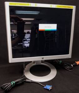lot 9968 image: HP Model No. HSTND-2A05  19 LCD Adjustable Monitor