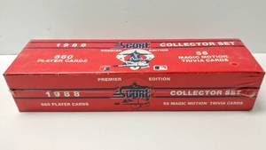 lot 117 image: Factory Sealed  1988 SCORE Premier Edition Collector Set  660 Player Cards & 56 Magic Motion Cards