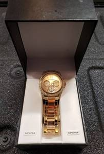 lot 3206 image: Gossip Watch