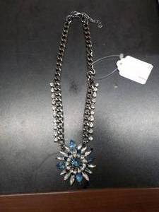 lot 6214 image: Btime ladys simple blue flower alloy Rhinestone necklace