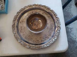 lot 6222 image: silver platter with bowl