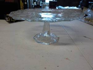 lot 6259 image: glass cake stand 11 wide x 4 12 tall
