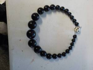 lot 6263 image: black ball necklace