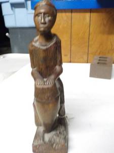 lot 6282 image: African drummer wood carving 10 tall
