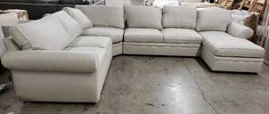 lot 46959 image: Pearce Arm Upholstered 4-Piece Wedge Sectional