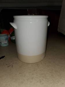 lot 1605 image: Threshold vase stoneware for decorating purposes only not food safe