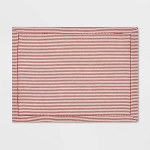 lot 1740 image: set of 2 Candy Cane Stripe Placemat Red - Threshold