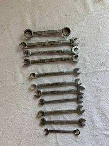 lot 11 image: Craftsman 11pc Wrench set