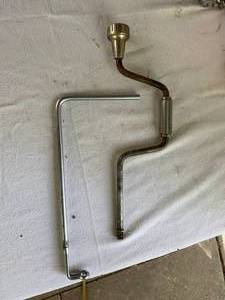 lot 21 image: Craftsman Distributor WrenchHand Drill
