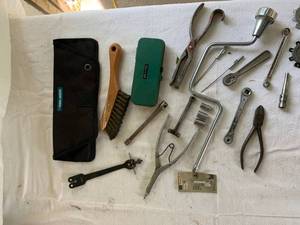 lot 32 image: Large Misc Tool Lot