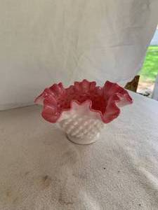 lot 51 image: Ruffled Hobnail Bowl