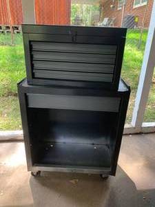 lot 89 image: Tool Box AS IS