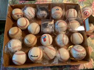 lot 168 image: Baseball Lot