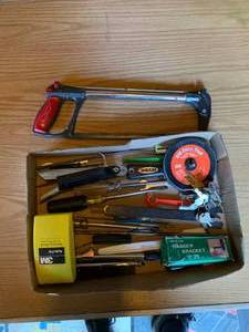 lot 194 image: Misc Tool Lot