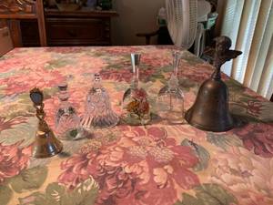 lot 205 image: 6PC Bell Lot