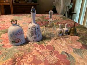 lot 206 image: 6PC Bell Lot