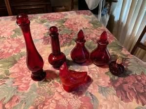 lot 210 image: 6PC Ruby Red  Set