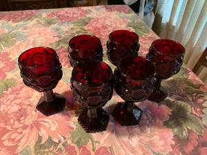 lot 211 image: 6PC Ruby Red Glass Set