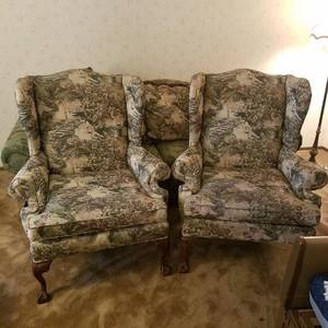 lot 1402 image: 2 chairs