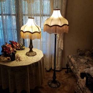 lot 1406 image: Two Lamps