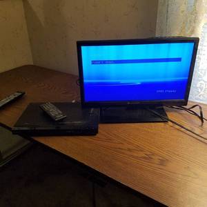 lot 1408 image: 19 inch Element TV and Sony DVD player