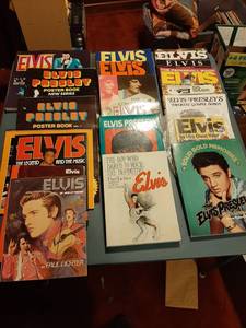 lot 1463 image: Assorted Elvis Books