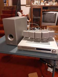 lot 1468 image: AVorcent DVD and Amplifier System