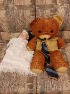 lot 1477 image: Old Doll and Teddy Bear