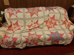 lot 1478 image: Quilt