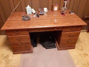 lot 1493 image: Desk and Contents - Downstairs