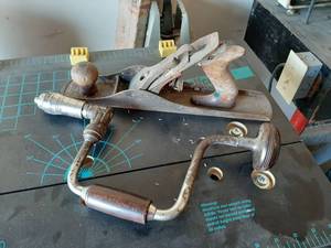 lot 1532 image: Wood Plane and Brace